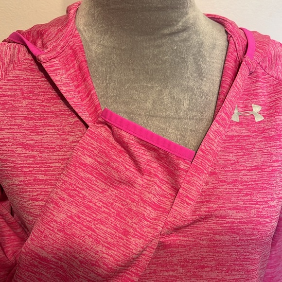 Under Armor long sleeved hoodie - Picture 5 of 5